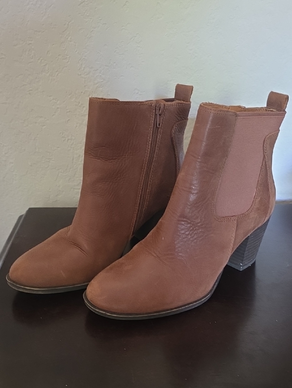 Lucky Brand Tan Leather Block Heel Ankle Boots
